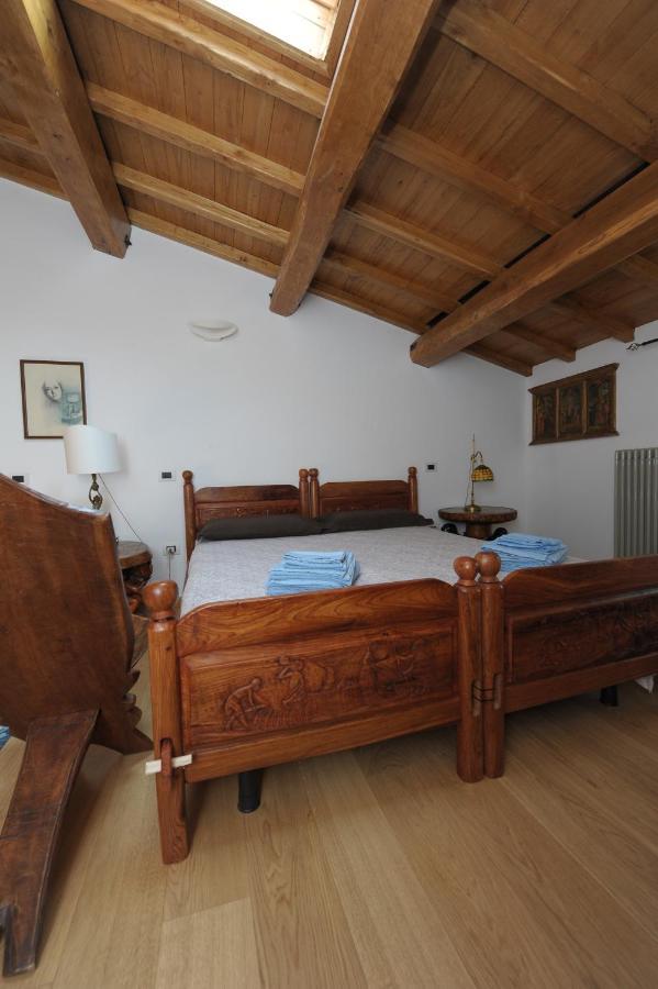 B&B Bone Novelle Dimora Storica Palazzo Zuzi LʼAquila Exterior foto