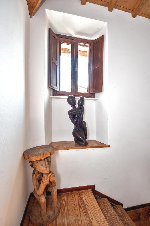 B&B Bone Novelle Dimora Storica Palazzo Zuzi LʼAquila Exterior foto