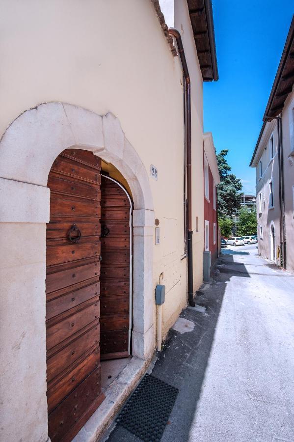 B&B Bone Novelle Dimora Storica Palazzo Zuzi LʼAquila Exterior foto
